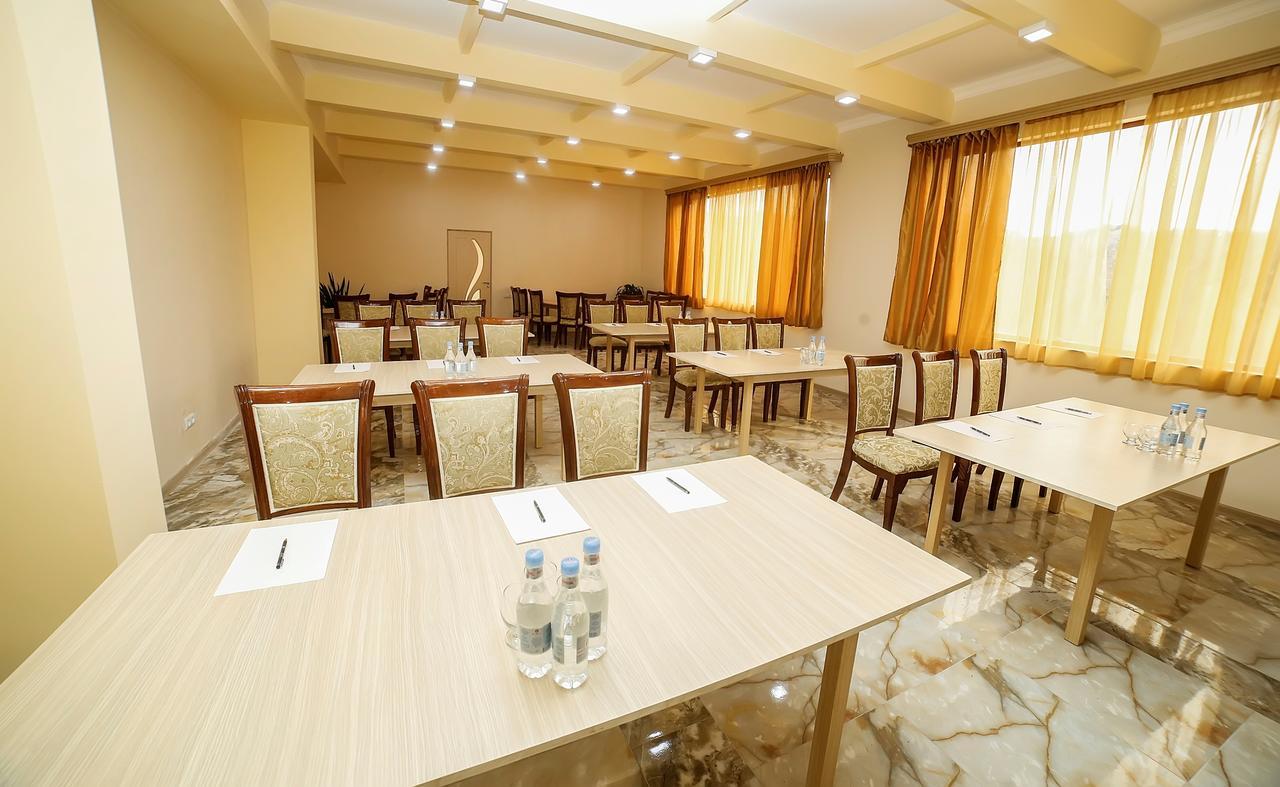 Amrots Hotel Vaykʼ Zewnętrze zdjęcie