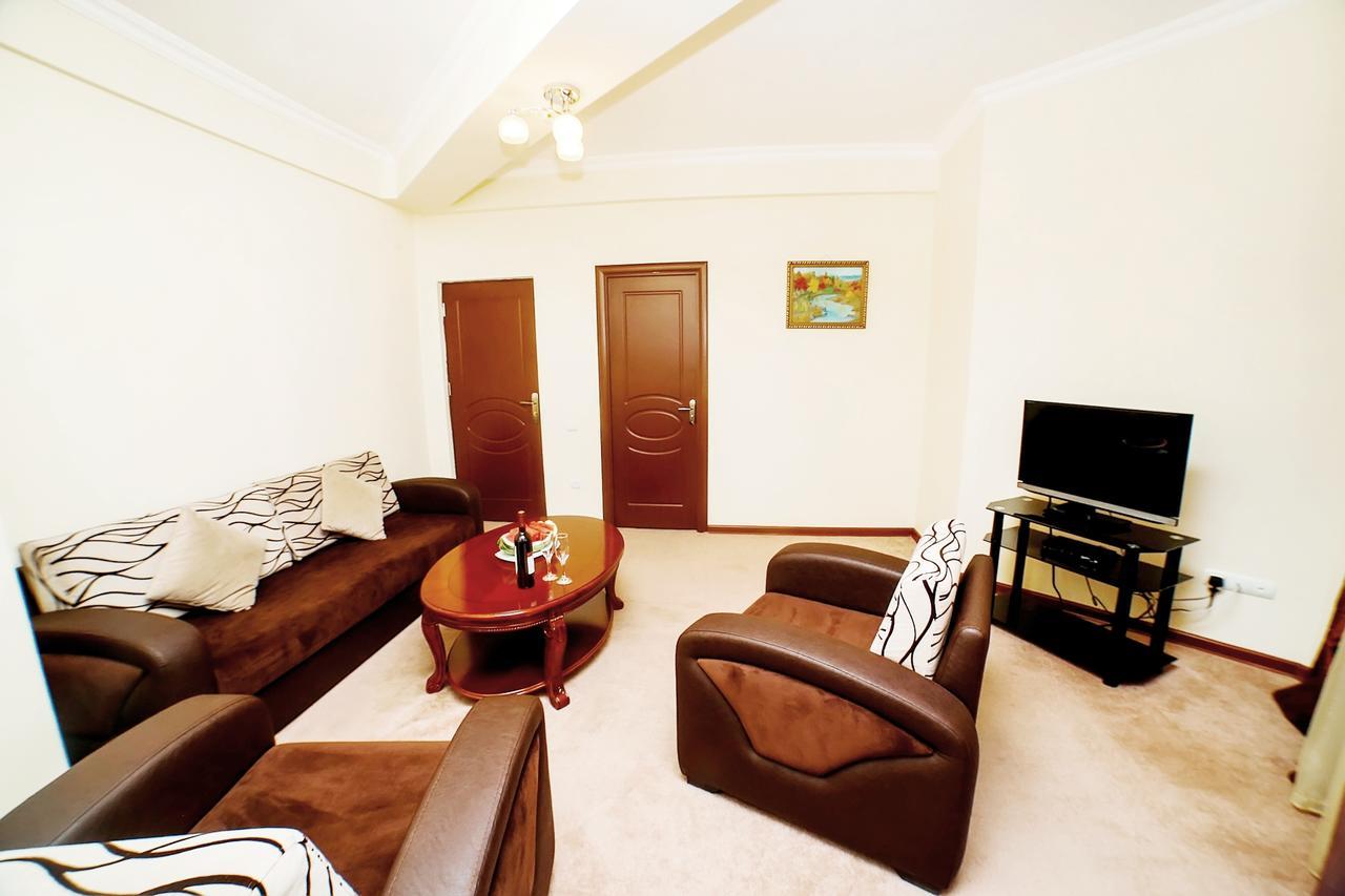 Amrots Hotel Vaykʼ Zewnętrze zdjęcie
